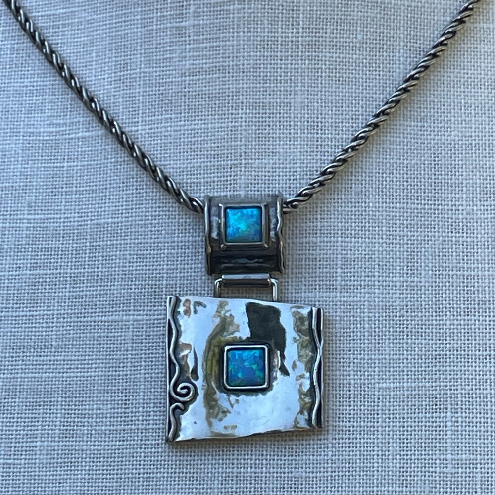 Rare Silpada faux blue opal pendant N0951 2004-2005 catalog